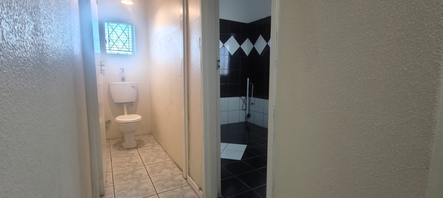 To Let 1 Bedroom Property for Rent in Malabar Eastern Cape